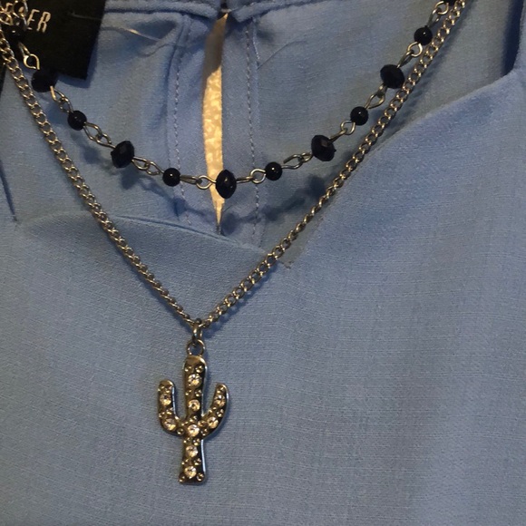 Amy Byer Blouse - Picture 2 of 7